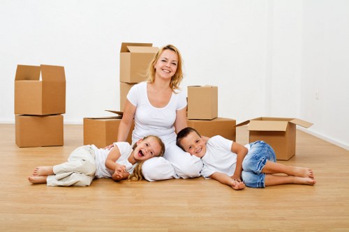 Reliable Notting Hill moving service for everyday transport